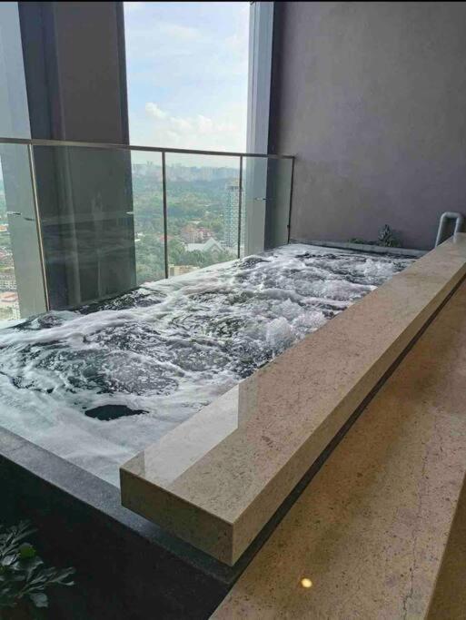 1+ 1 Bedroom 4-5Pax/Klcc/ Bukit Bintang/City View/Mrt كوالالمبور المظهر الخارجي الصورة