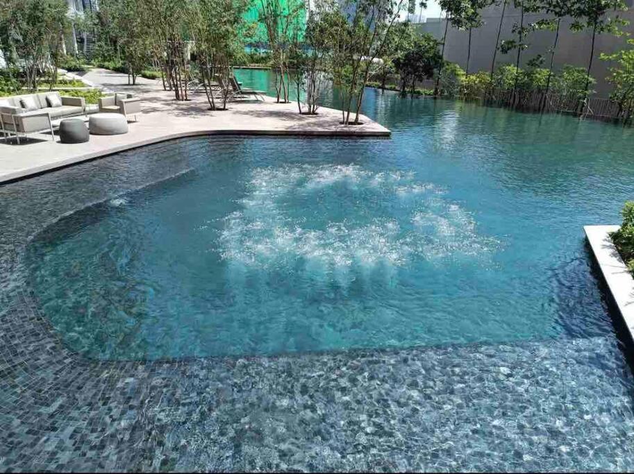 1+ 1 Bedroom 4-5Pax/Klcc/ Bukit Bintang/City View/Mrt كوالالمبور المظهر الخارجي الصورة